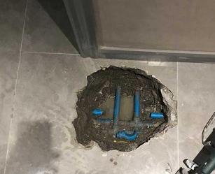 平顶山市阳台漏水维修公司分享下暖气管道漏水的原因有哪些